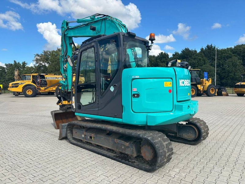 Kobelco SK 75 SR-3E - 小型挖掘机:图2 Kobelco SK 75 SR-3E - 小型挖掘机:图2