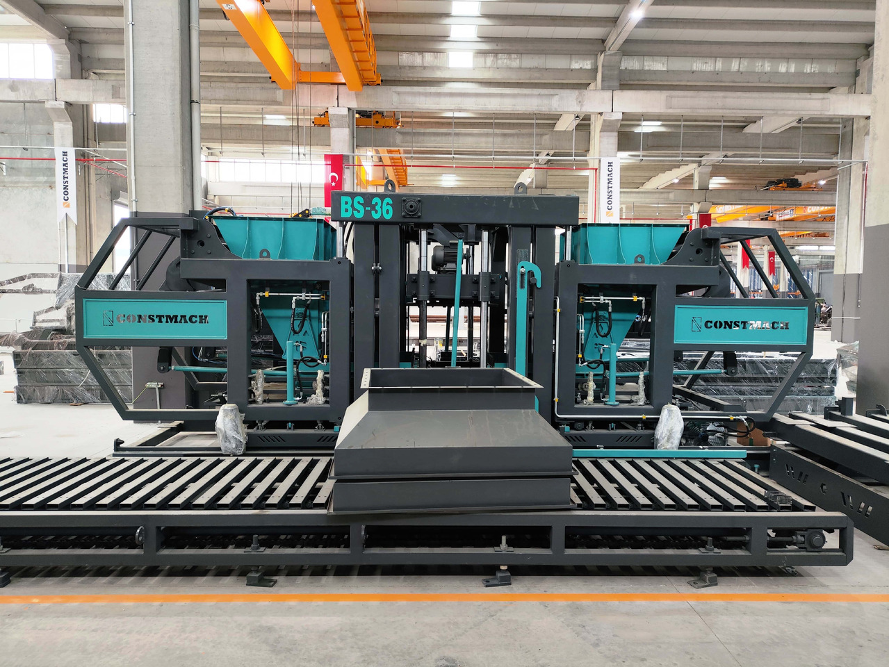 Constmach Bs-20 Betonsteinmaschine 2 Jahre Garantie - 砌块机:图3 Constmach Bs-20 Betonsteinmaschine 2 Jahre Garantie - 砌块机:图3