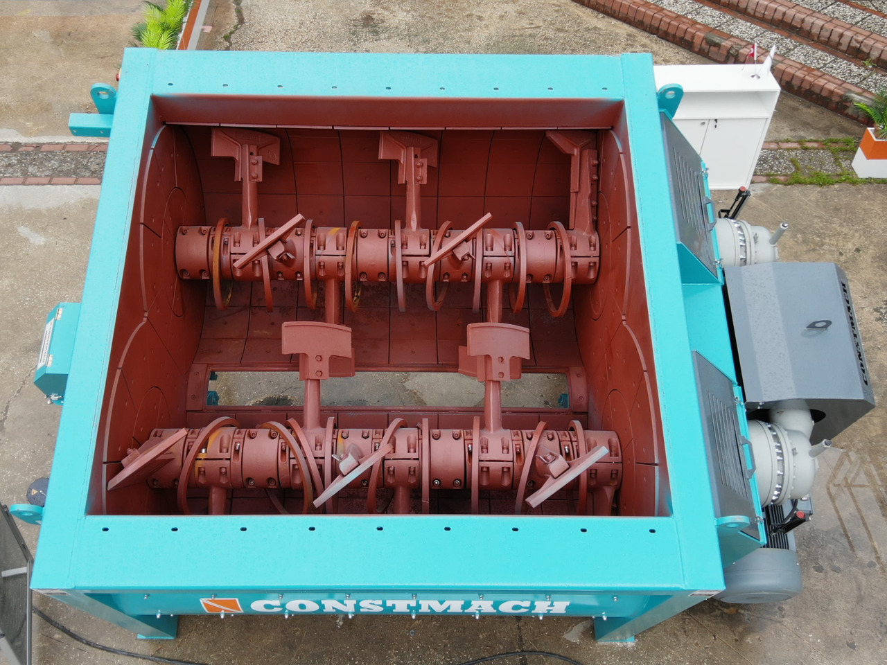 Constmach Mélangeur à Béton à Double Arbre ( Mélangeur à Palettes ) - 混凝土搅拌机:图2 Constmach Mélangeur à Béton à Double Arbre ( Mélangeur à Palettes ) - 混凝土搅拌机:图2