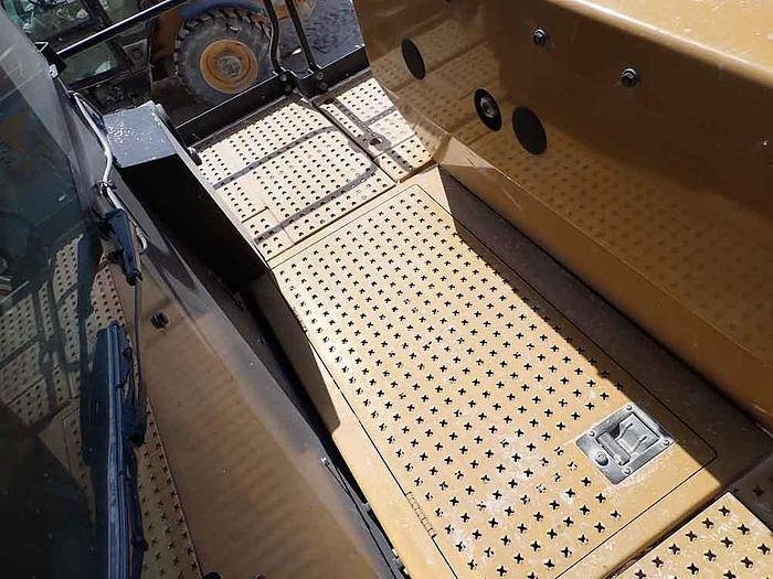 轮式装载机 CAT 988K：图31