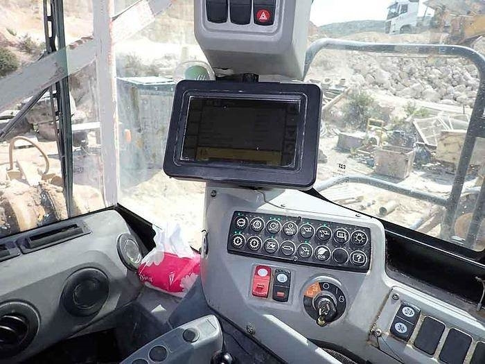 轮式装载机 CAT 988K：图19