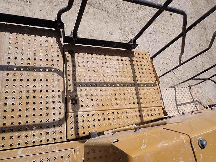 轮式装载机 CAT 988K：图32