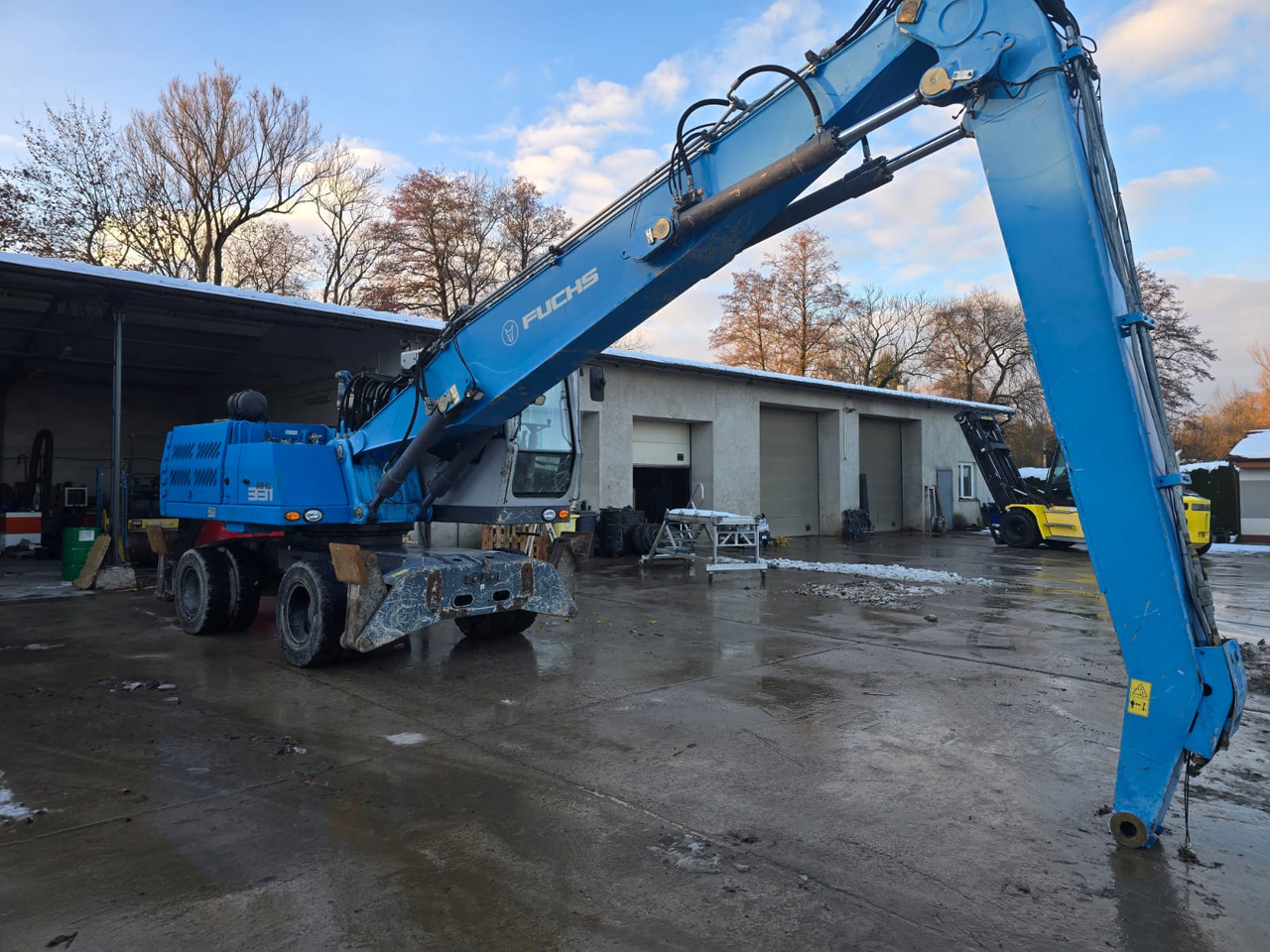 FUCHS MHL 331 - 垃圾/ 工业叉装车:图3 FUCHS MHL 331 - 垃圾/ 工业叉装车:图3