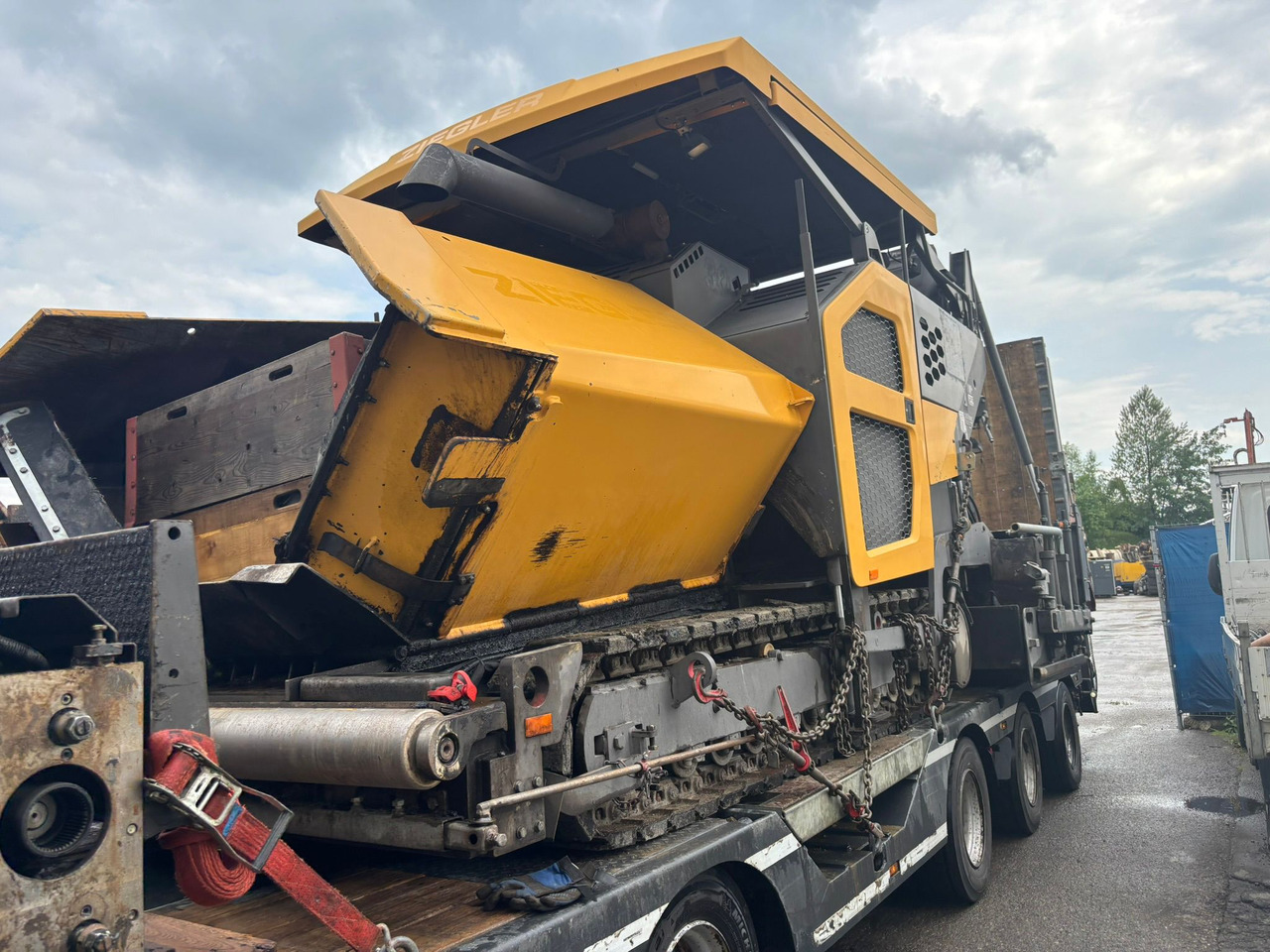 VOLVO ABG 7820C - 沥青铺路机:图5 VOLVO ABG 7820C - 沥青铺路机:图5