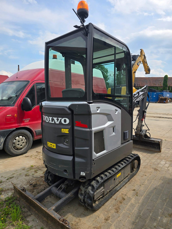 VOLVO EC 18 E - 小型挖掘机:图3 VOLVO EC 18 E - 小型挖掘机:图3