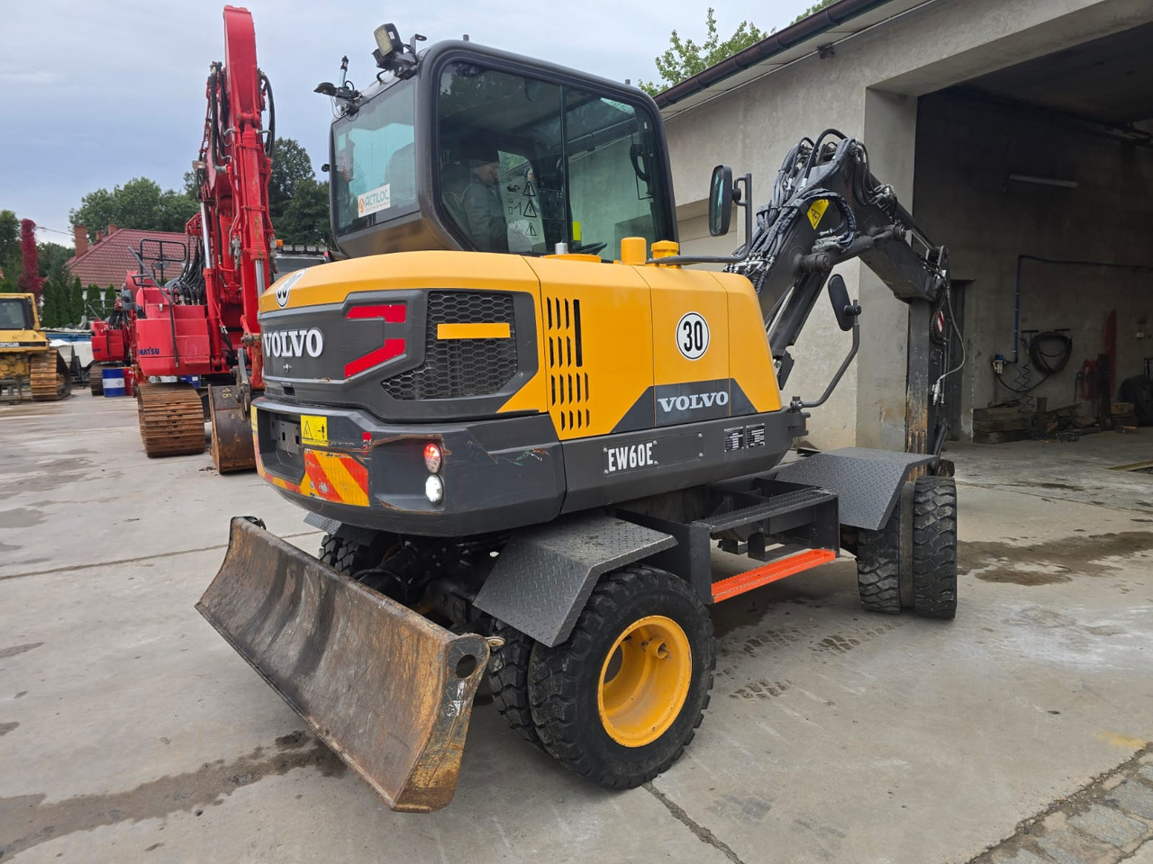 VOLVO EW 60E - 轮式挖掘机:图4 VOLVO EW 60E - 轮式挖掘机:图4