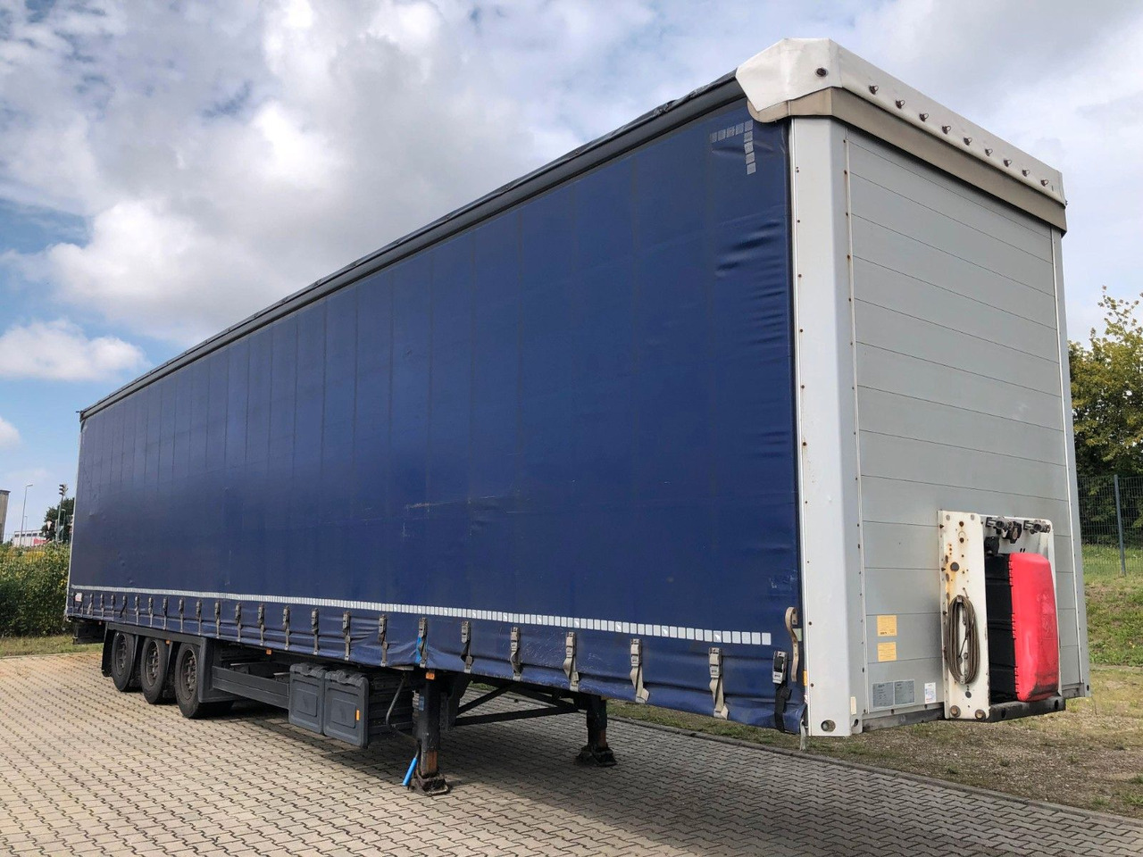 Schmitz Cargobull SCB*S3T Mega*Hubdach*EdschaVerdeck*Plane Neutral - 侧帘半拖车:图1 Schmitz Cargobull SCB*S3T Mega*Hubdach*EdschaVerdeck*Plane Neutral - 侧帘半拖车:图1