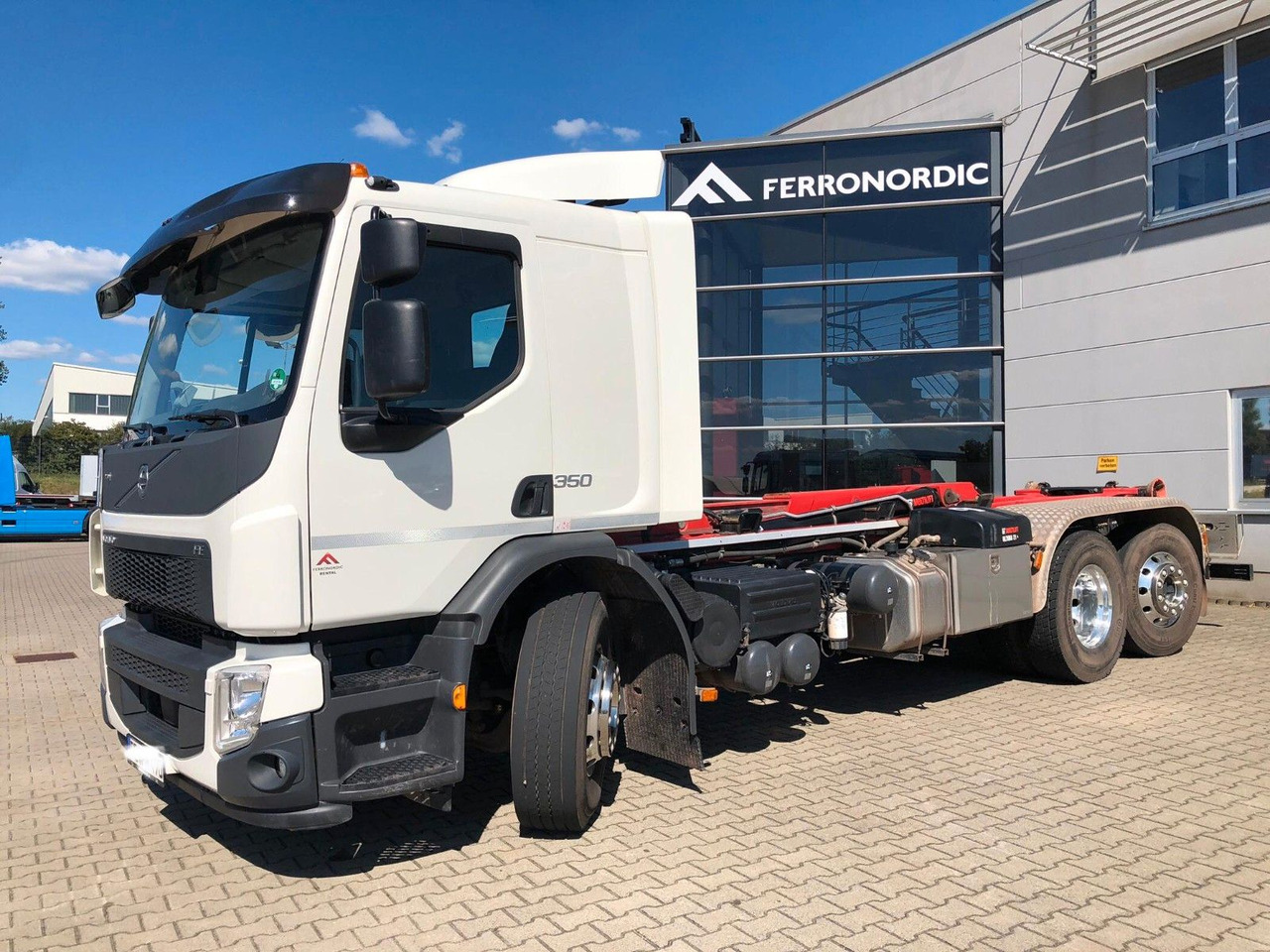 Volvo FE 350 6x2 Lenkachse*Alufelgen*HIAB*AHK*Klima - 吊钩升降车:图2 Volvo FE 350 6x2 Lenkachse*Alufelgen*HIAB*AHK*Klima - 吊钩升降车:图2
