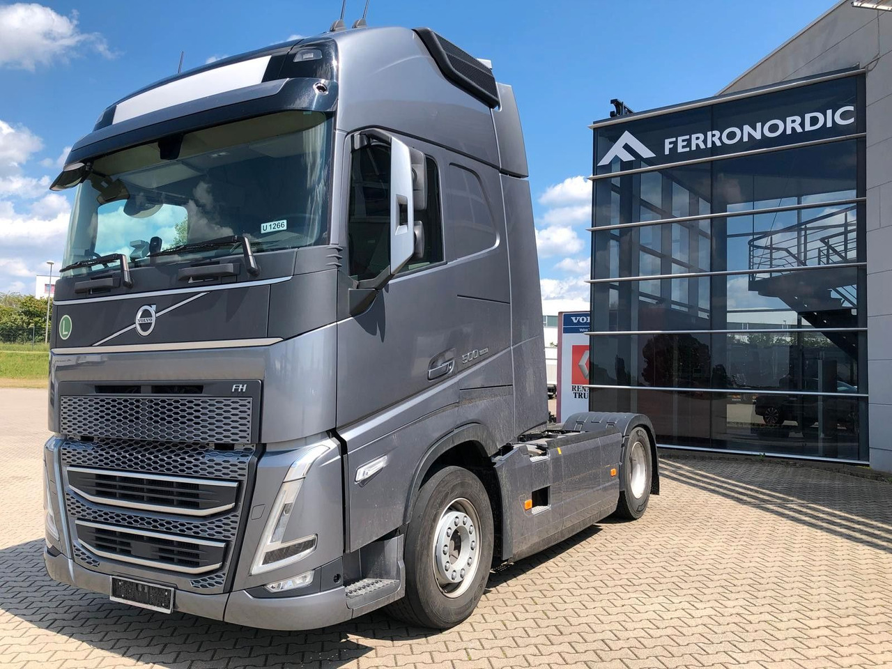 Volvo FH500 XL*TurboComp*2Tanks*Standklima*Navi*VDS - 牵引车:图1 Volvo FH500 XL*TurboComp*2Tanks*Standklima*Navi*VDS - 牵引车:图1