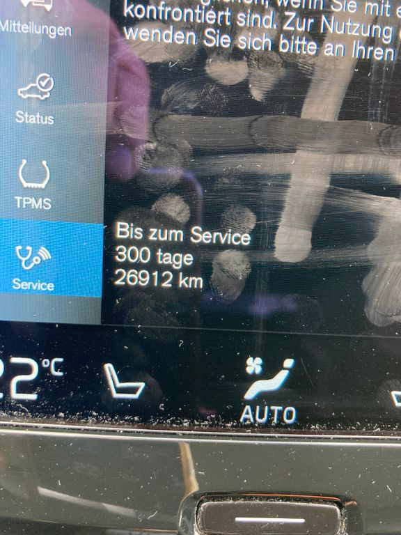 旅行车 Volvo V60 T6 AWD R-Design Expression Recharge Plug-In：图11