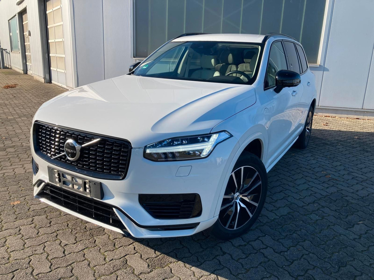 Volvo XC 90 T8 R-Des. Exp. Rech. Pl.-In Hybr. AWD 7-S. - 越野车:图1 Volvo XC 90 T8 R-Des. Exp. Rech. Pl.-In Hybr. AWD 7-S. - 越野车:图1