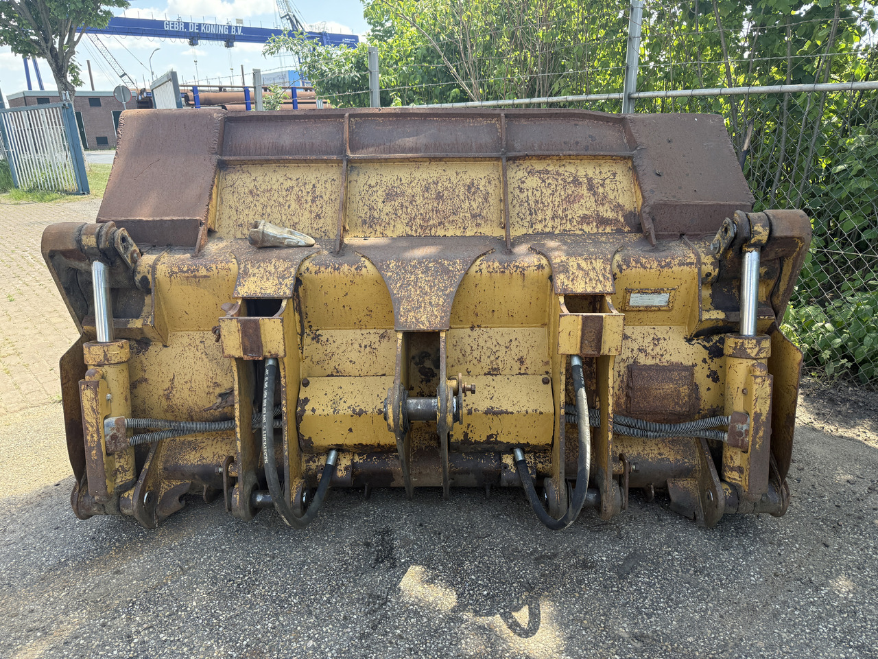 CATERPILLAR 953 - 履带式装载机:图2 CATERPILLAR 953 - 履带式装载机:图2