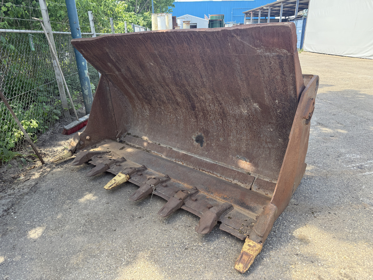 CATERPILLAR 953 - 履带式装载机:图1 CATERPILLAR 953 - 履带式装载机:图1