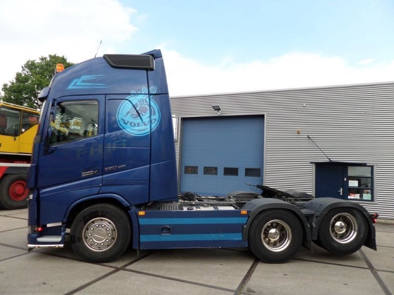 Volvo FH 16.650 6x2 - 牵引车:图2 Volvo FH 16.650 6x2 - 牵引车:图2