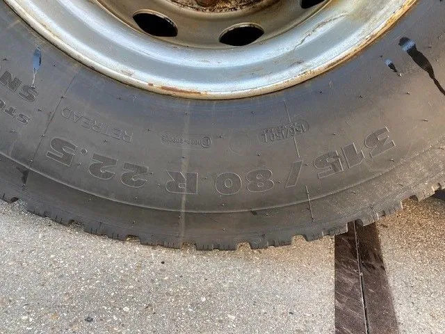 Volvo FH 16.750 8x4/4 - 牵引车:图5 Volvo FH 16.750 8x4/4 - 牵引车:图5