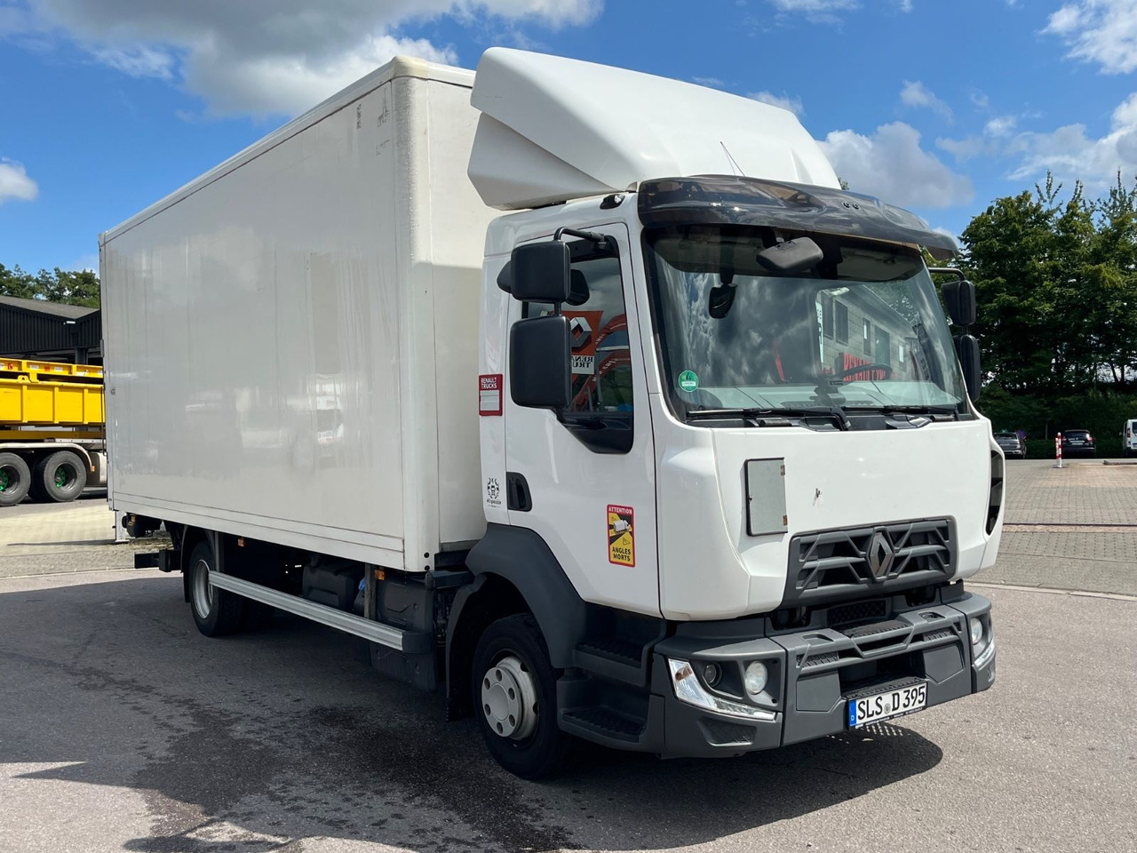 Renault D7.5 210 Kofferaufbau mit LBW - 厢式货车:图3 Renault D7.5 210 Kofferaufbau mit LBW - 厢式货车:图3