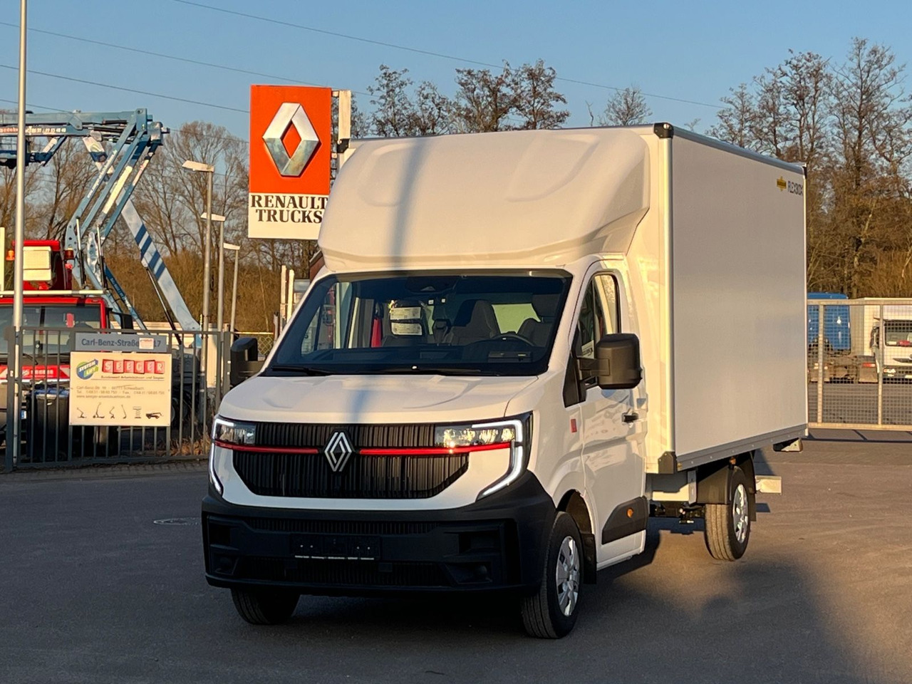 Renault Master L3 Kofferaufbau LBW / Seitentür - 厢式货车:图1 Renault Master L3 Kofferaufbau LBW / Seitentür - 厢式货车:图1