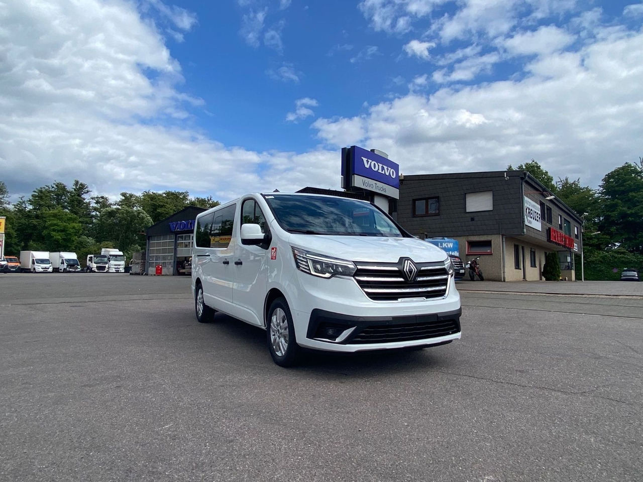 Renault TRAFIC 9-Sitzer L2H1 - 小型巴士, 小型客车:图2 Renault TRAFIC 9-Sitzer L2H1 - 小型巴士, 小型客车:图2