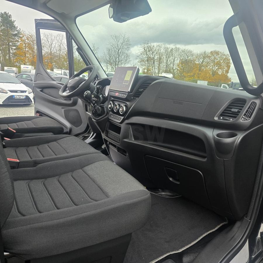 Iveco Daily 35C18 - 拖吊车:图5 Iveco Daily 35C18 - 拖吊车:图5