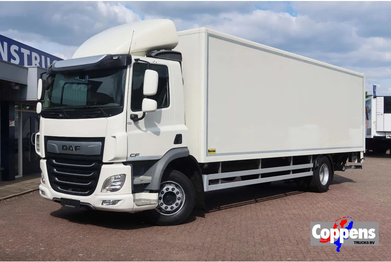 DAF CF 290 Bak+Klep Dhollandia 2.000 kg - 厢式卡车:图1 DAF CF 290 Bak+Klep Dhollandia 2.000 kg - 厢式卡车:图1