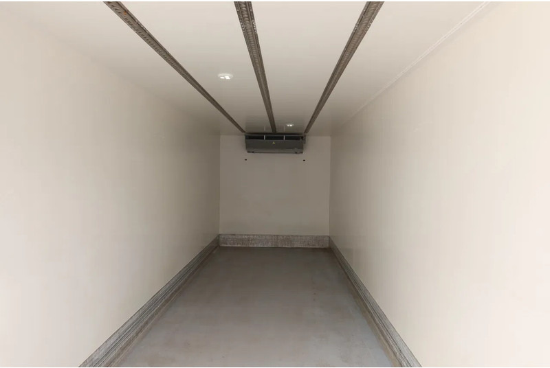 DAF CF 450 8x2 Koel/Vries Carrier Supra 1150 Diesel/Electric FRC 10/2027 - 冷藏车:图4 DAF CF 450 8x2 Koel/Vries Carrier Supra 1150 Diesel/Electric FRC 10/2027 - 冷藏车:图4