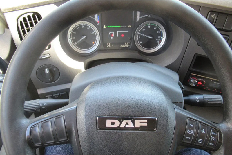 DAF LF 250 250 bak + klep + schuifzeil E6 - 侧帘卡车:图5 DAF LF 250 250 bak + klep + schuifzeil E6 - 侧帘卡车:图5