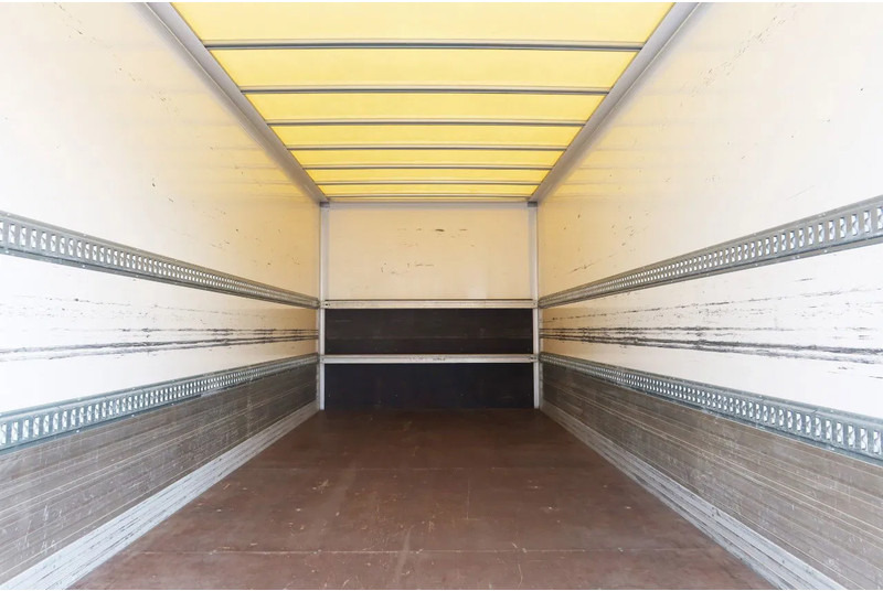 FUSO Canter 7 C 18 Bak+Klep 1000 kg - 厢式卡车:图4 FUSO Canter 7 C 18 Bak+Klep 1000 kg - 厢式卡车:图4