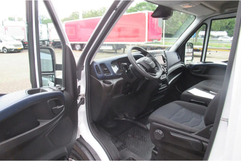 Iveco Daily 35C16 Bak+Klep Automaat Laadklep Airco Camera - 厢式货车:图5 Iveco Daily 35C16 Bak+Klep Automaat Laadklep Airco Camera - 厢式货车:图5