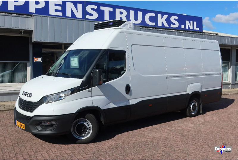 Iveco Daily 35S16 Iveco 35S16 L3/H2 Koel/Vries/ verwarmen Carrier Xarios 350 + 220 volt nacht aansluiting - 冷藏货车:图1 Iveco Daily 35S16 Iveco 35S16 L3/H2 Koel/Vries/ verwarmen Carrier Xarios 350 + 220 volt nacht aansluiting - 冷藏货车:图1