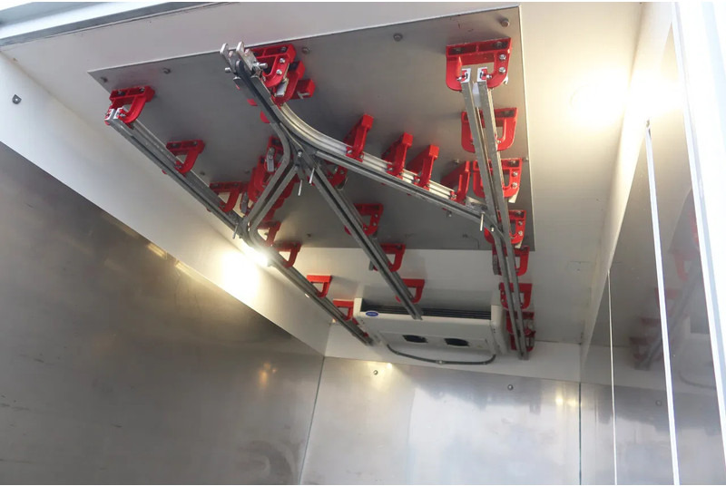 Iveco Daily 70 Daily 70 C 21 Hi-Matic Meat Hooks! Vlees Hangwerk! - 冷藏车:图4 Iveco Daily 70 Daily 70 C 21 Hi-Matic Meat Hooks! Vlees Hangwerk! - 冷藏车:图4