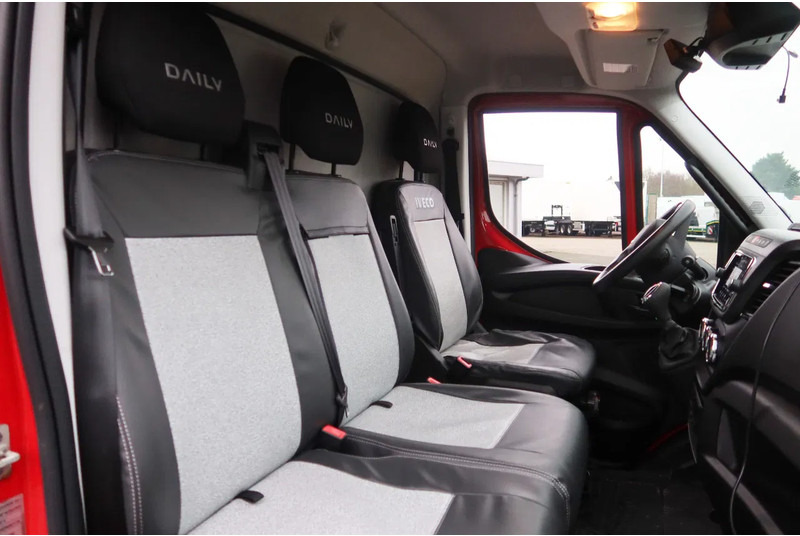 Iveco Daily 70 Daily 70 C 21 Hi-Matic Meat Hooks! Vlees Hangwerk! - 冷藏车:图5 Iveco Daily 70 Daily 70 C 21 Hi-Matic Meat Hooks! Vlees Hangwerk! - 冷藏车:图5