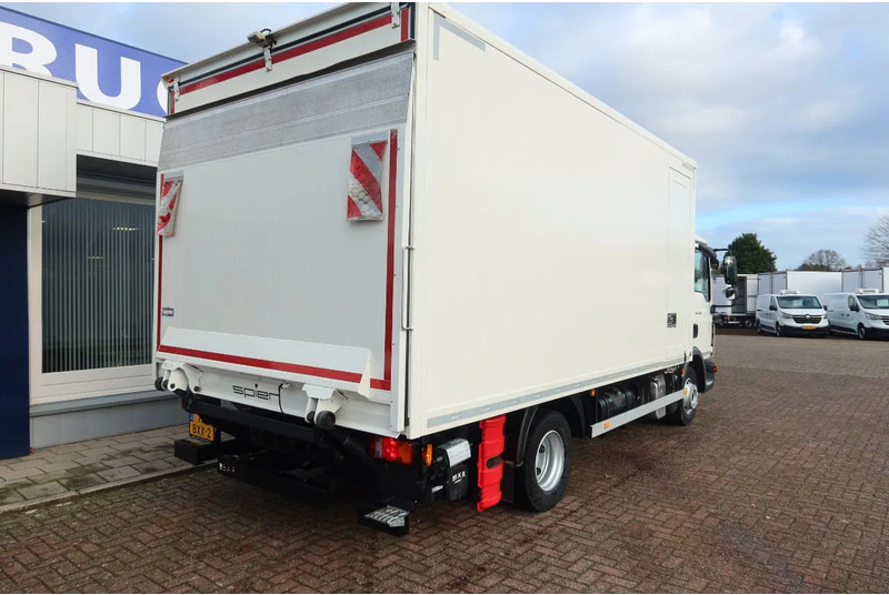 MAN TGL Bak + klep 12.220 TGL Euro 6 - 厢式卡车:图3 MAN TGL Bak + klep 12.220 TGL Euro 6 - 厢式卡车:图3