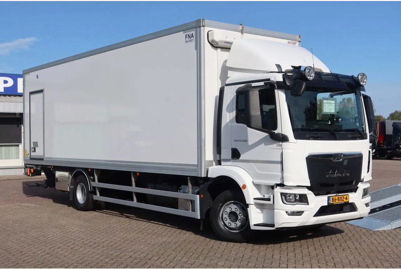 MAN TGM 15.290 Bak + klep Full air suspension Euro 6 Automaat - 厢式卡车:图2 MAN TGM 15.290 Bak + klep Full air suspension Euro 6 Automaat - 厢式卡车:图2
