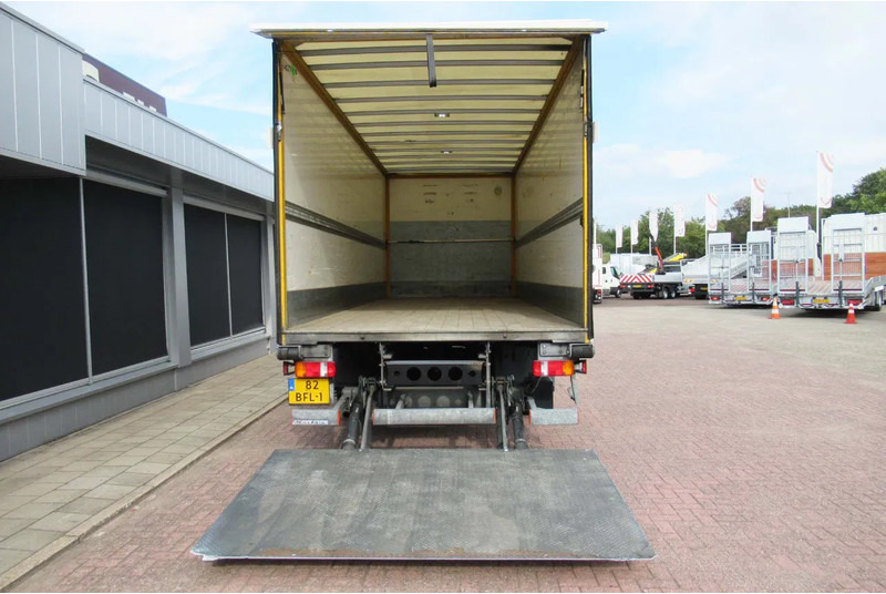MAN TGM 18.250 Bak + klep Euro 6 - 厢式卡车:图4 MAN TGM 18.250 Bak + klep Euro 6 - 厢式卡车:图4
