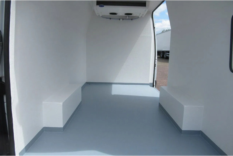 Mercedes-Benz Sprinter 316 CDI Koelen/Vriezen/ Verwarmen Carrier Xarios 350 + 220 volt nacht aansluiting - 冷藏货车:图4 Mercedes-Benz Sprinter 316 CDI Koelen/Vriezen/ Verwarmen Carrier Xarios 350 + 220 volt nacht aansluiting - 冷藏货车:图4