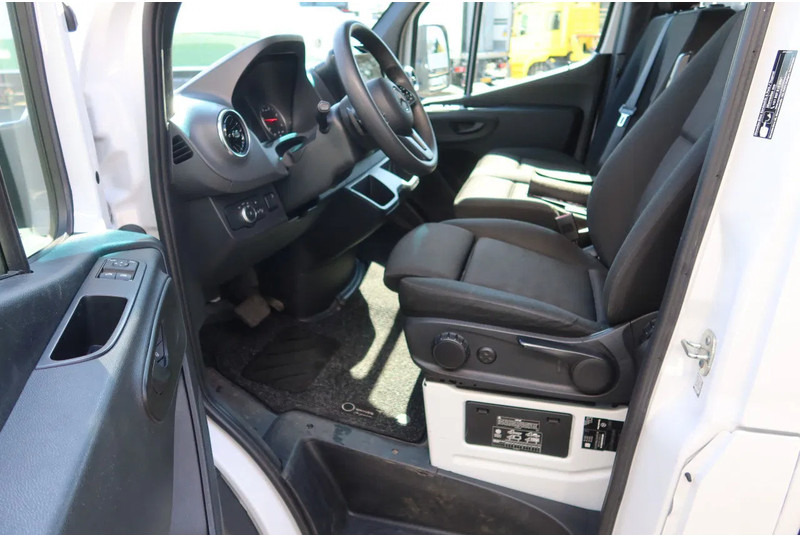 Mercedes-Benz Sprinter 515 CDI - 厢式货车:图5 Mercedes-Benz Sprinter 515 CDI - 厢式货车:图5