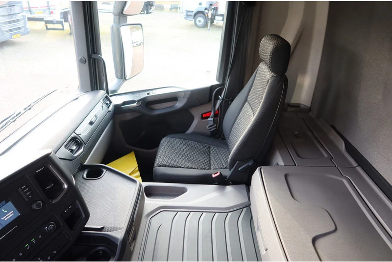 Scania P280 4x2 Bak + Dhollandia Klep 2000 KG - 厢式卡车:图5 Scania P280 4x2 Bak + Dhollandia Klep 2000 KG - 厢式卡车:图5