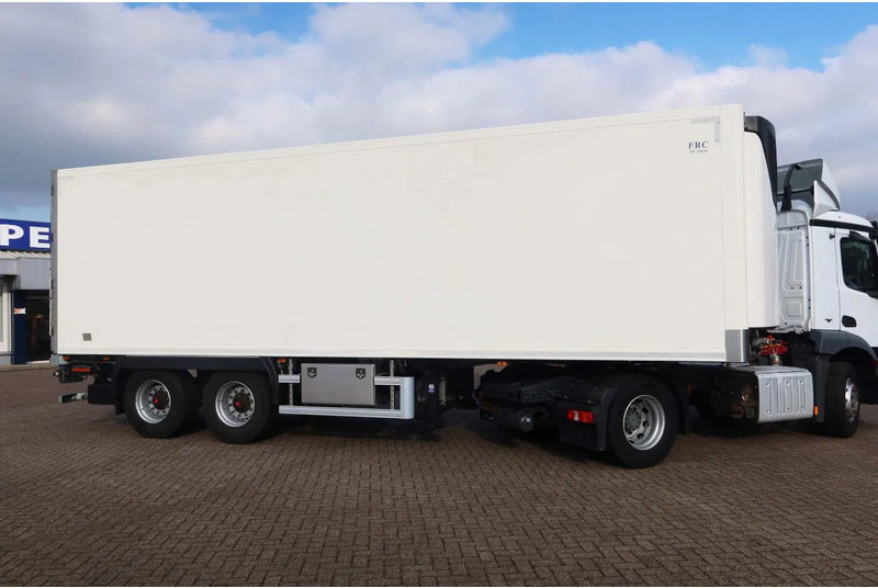Sor IBERICA City trailer Koel/Vries+ klep 2500kg Bi-temp Carrier Vektor 19 MT - 冷藏半拖车:图3 Sor IBERICA City trailer Koel/Vries+ klep 2500kg Bi-temp Carrier Vektor 19 MT - 冷藏半拖车:图3