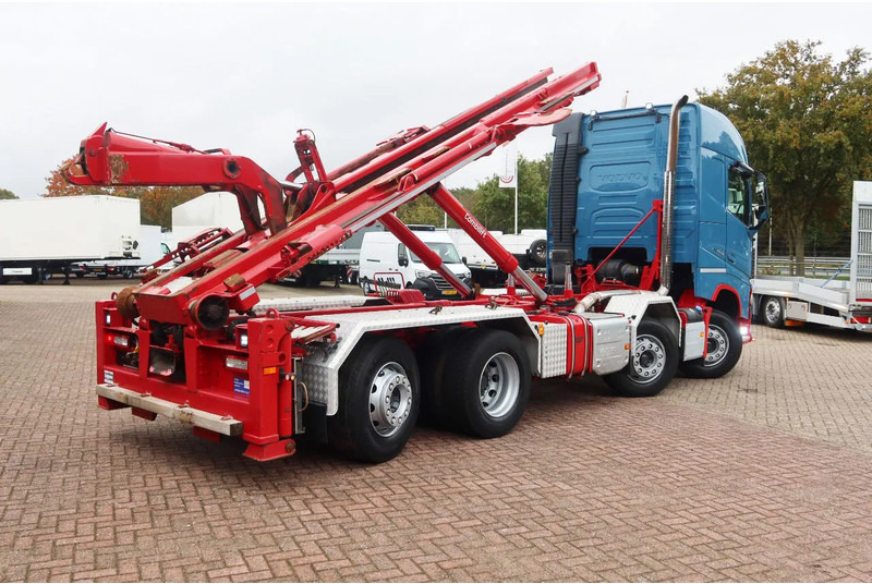 Volvo FH 460 Hooklift 8x2 Haakarm. 3x Steering axle - 光缆系统卡车:图3 Volvo FH 460 Hooklift 8x2 Haakarm. 3x Steering axle - 光缆系统卡车:图3