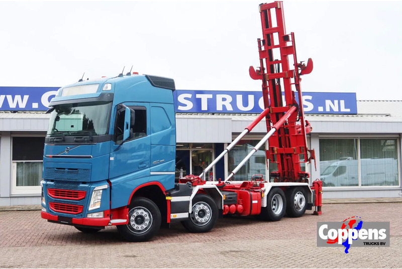 Volvo FH 460 Hooklift 8x2 Haakarm. 3x Steering axle - 光缆系统卡车:图1 Volvo FH 460 Hooklift 8x2 Haakarm. 3x Steering axle - 光缆系统卡车:图1