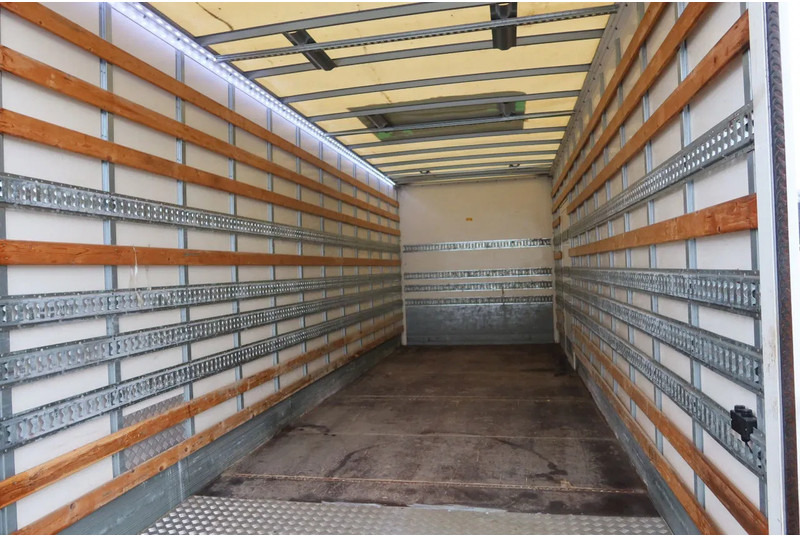 Volvo FL 250 Bak + Klep E6 - 厢式卡车:图4 Volvo FL 250 Bak + Klep E6 - 厢式卡车:图4