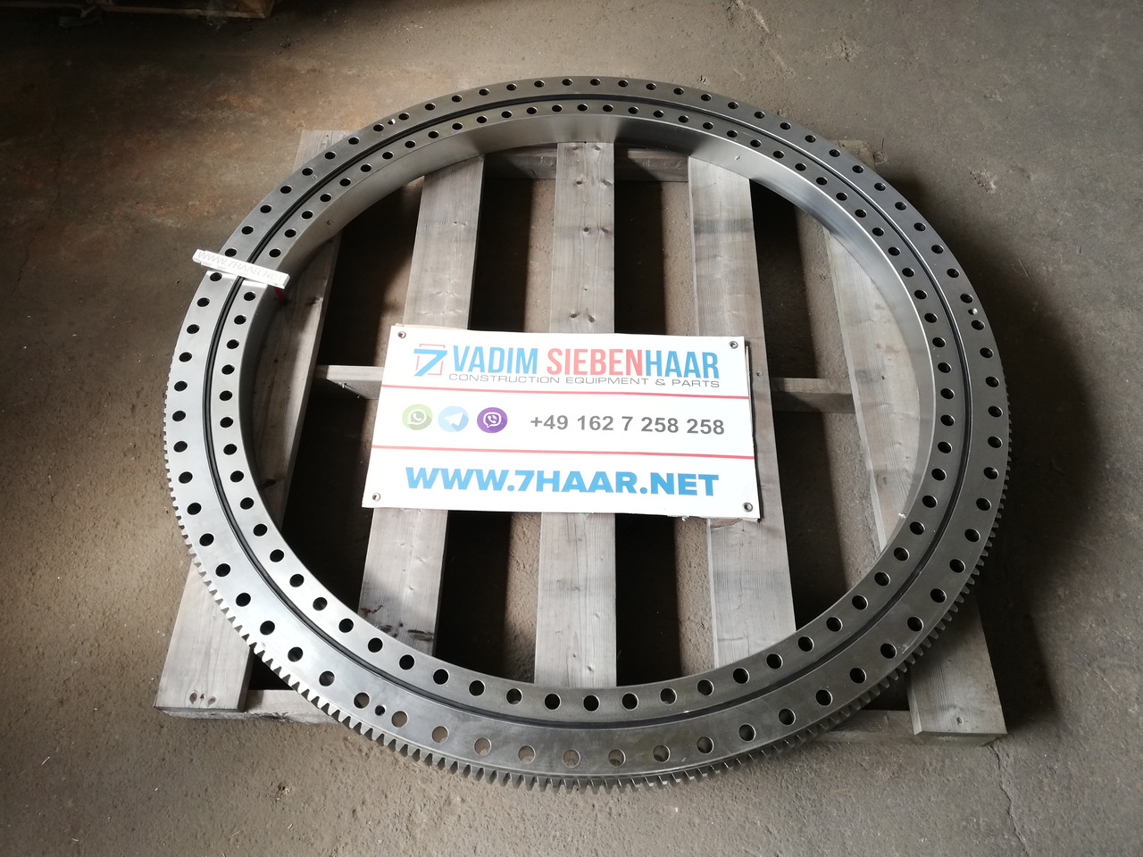 For KRUPP GMK5100, GMK5130-1, GMK5130-2 mobile crane - 回转支承 适用于 移动式起重机:图1 For KRUPP GMK5100, GMK5130-1, GMK5130-2 mobile crane - 回转支承 适用于 移动式起重机:图1