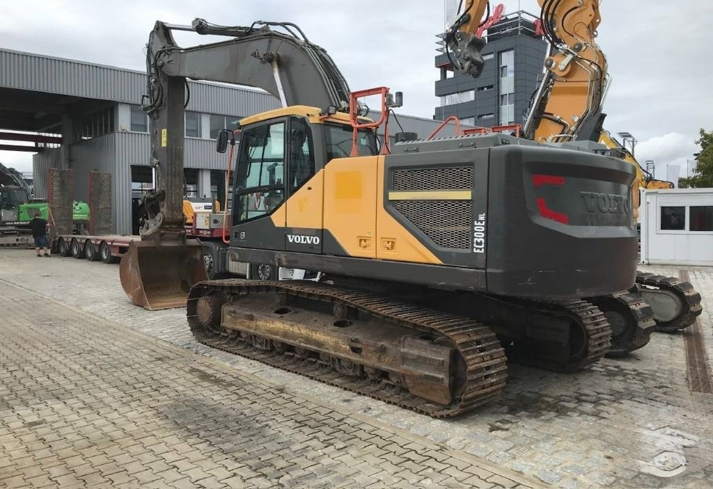 Volvo EC 300 E  - 履带式挖掘机:图2 Volvo EC 300 E  - 履带式挖掘机:图2