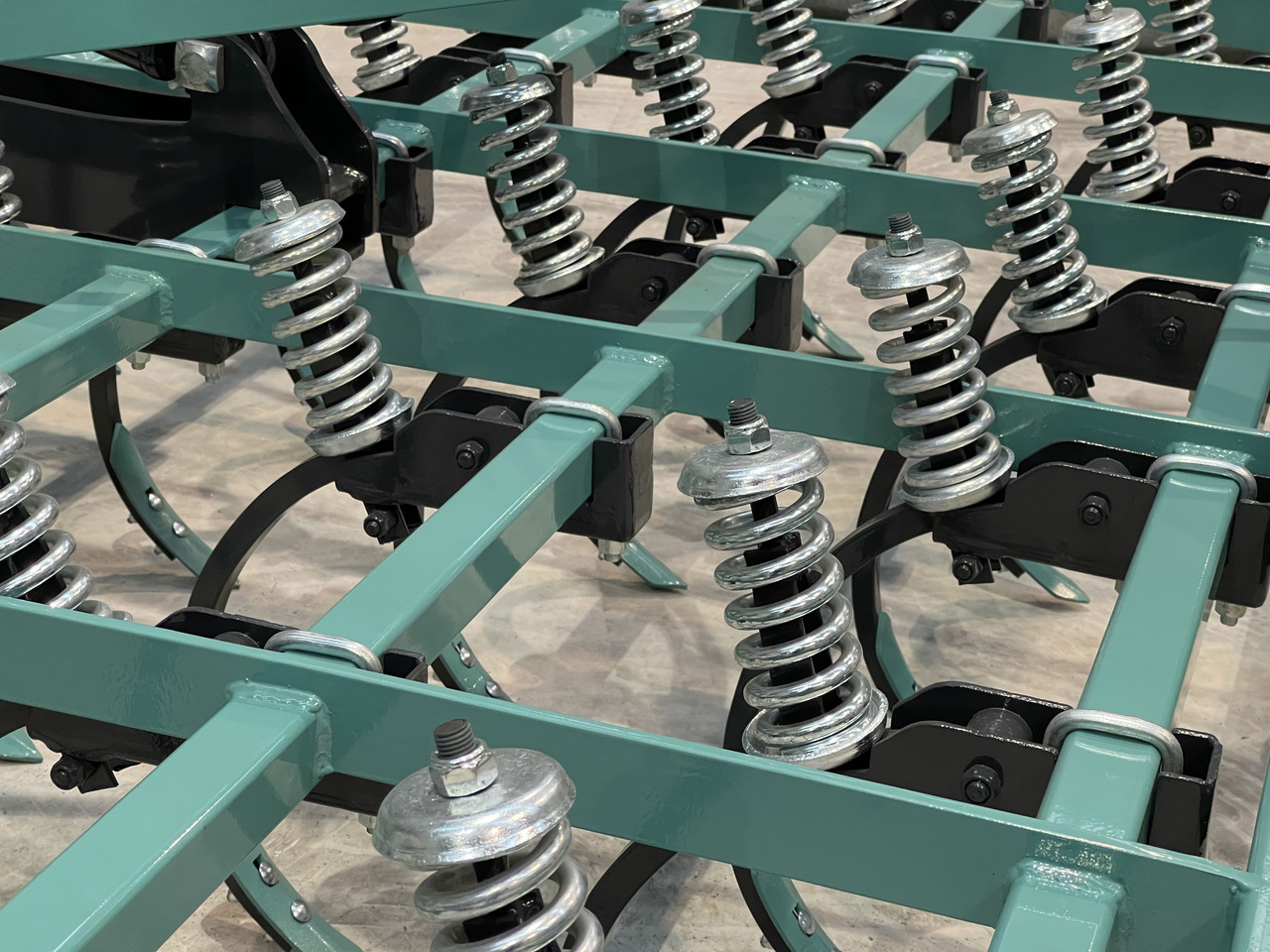 SOIL MASTER _FOLDABLE TYPE SPRING LOADED CULTIVATOR COMBINATION (2-WING) - 耙:图3 SOIL MASTER _FOLDABLE TYPE SPRING LOADED CULTIVATOR COMBINATION (2-WING) - 耙:图3