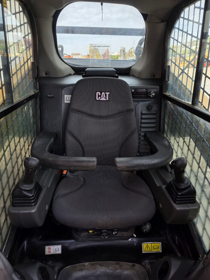 CAT 289D3 ALTO CAUDAL - 滑移装载机:图5 CAT 289D3 ALTO CAUDAL - 滑移装载机:图5