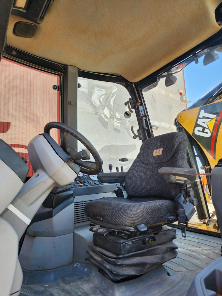 CAT 432E - 反铲装载机:图3 CAT 432E - 反铲装载机:图3