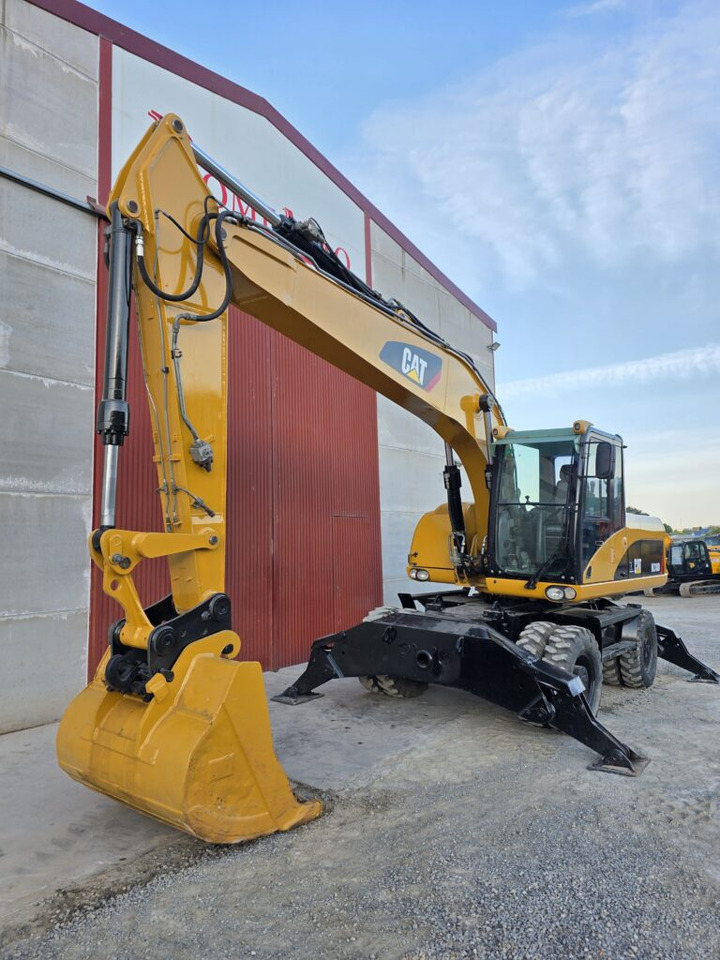 CAT M318D - 轮式挖掘机:图3 CAT M318D - 轮式挖掘机:图3