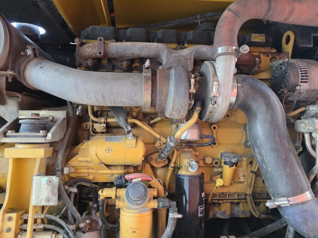 CAT M318D - 轮式挖掘机:图5 CAT M318D - 轮式挖掘机:图5