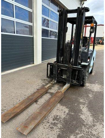 Hyster Yale UT35P Dieselstapler 2500kg, 4800mm, BJ 2019 - 柴油叉车:图3 Hyster Yale UT35P Dieselstapler 2500kg, 4800mm, BJ 2019 - 柴油叉车:图3