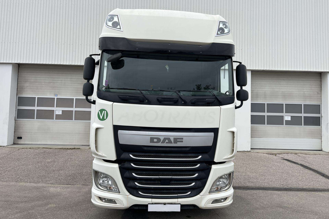 DAF XF 460 FT (8576) - 牵引车:图2 DAF XF 460 FT (8576) - 牵引车:图2